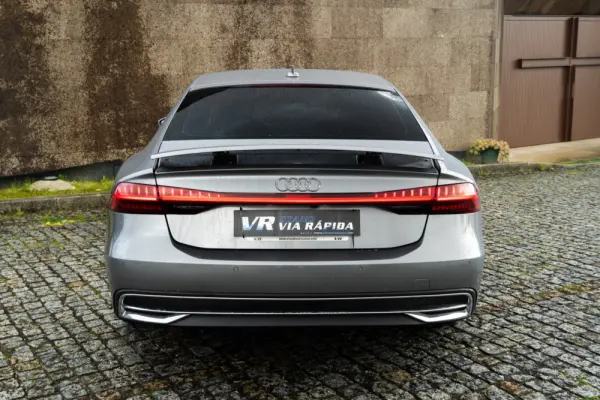 Audi A7 Sportback 40 TDI S tronic 5