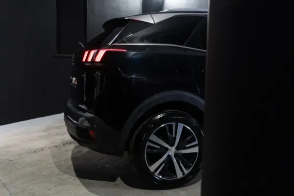 Peugeot 3008 1.5 BlueHDi GT Line EAT8 49