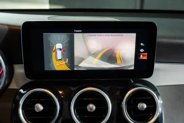 Mercedes-Benz GLC 220 d 4Matic 19