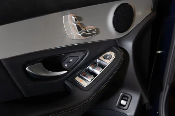 Mercedes-Benz GLC 220 d 4Matic 26