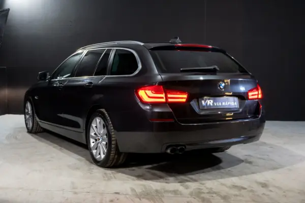BMW 520 d Line Luxury 4