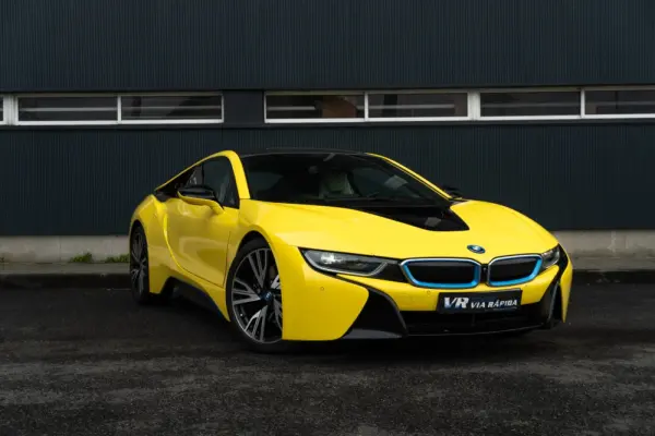 BMW i8 4