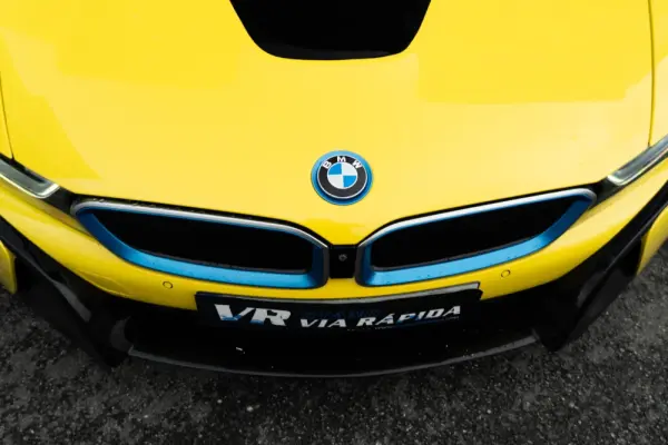 BMW i8 13
