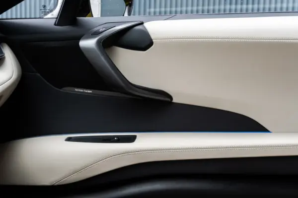 BMW i8 52