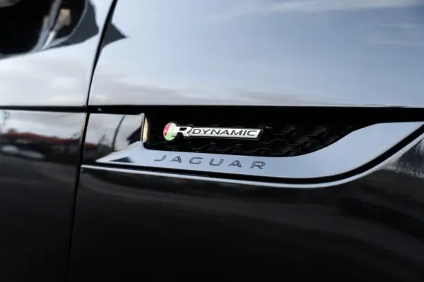 Jaguar F-Type 2.0 Aut. R-Dynamic 29