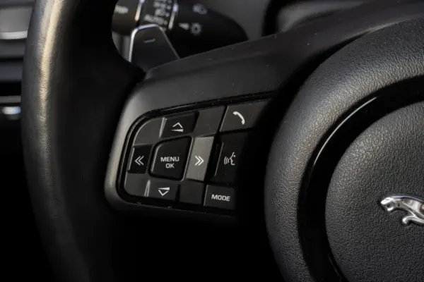 Jaguar F-Type 2.0 Aut. R-Dynamic 31