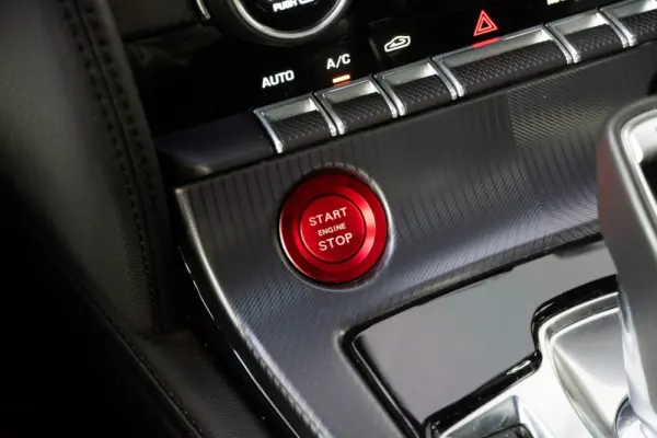 Jaguar F-Type 2.0 Aut. R-Dynamic 37