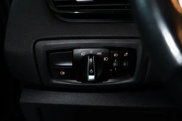 BMW 216 Active Tourer d Advantage 37