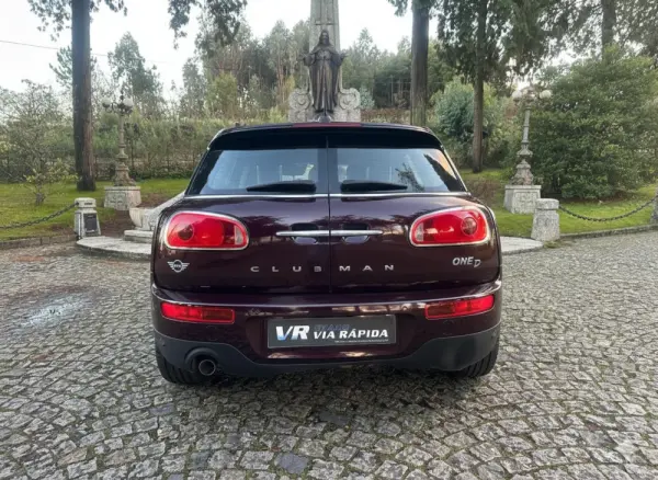 MINI Clubman One D 5