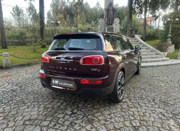 MINI Clubman One D 22