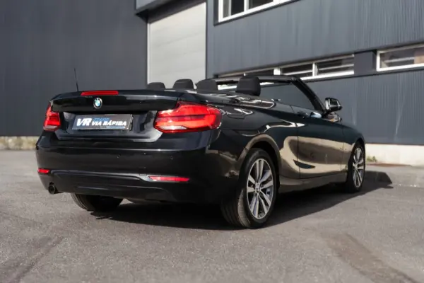BMW 218 d Cabrio Line Sport 32