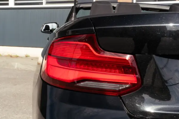 BMW 218 d Cabrio Line Sport 34