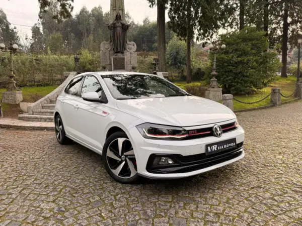 Volkswagen Polo 2.0 TSI DSG GTI 25