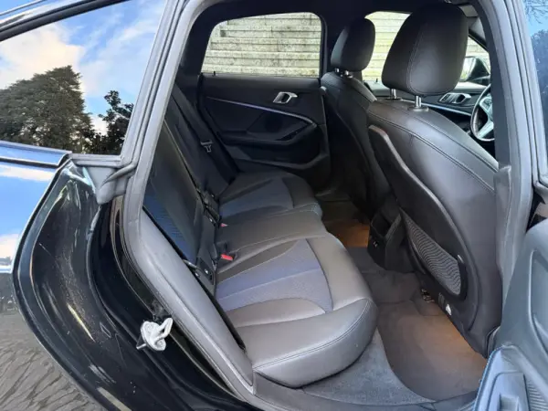BMW 216 Gran Coupé d Pack Desportivo M 14