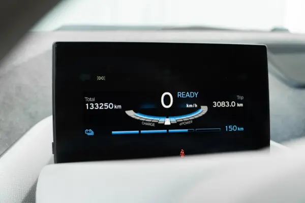 BMW i3 (120 Ah) 15