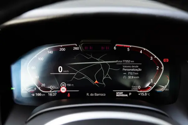 BMW 840 d xDrive Pack M 16
