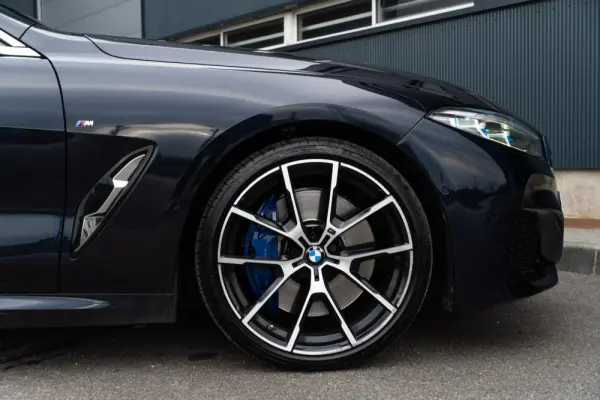 BMW 840 d xDrive Pack M 48