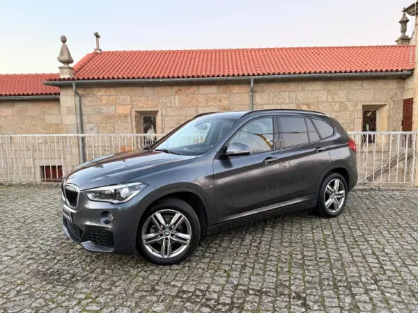BMW X1 16 d sDrive Pack M 19