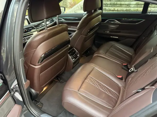 BMW 730 d Pack M Auto 24