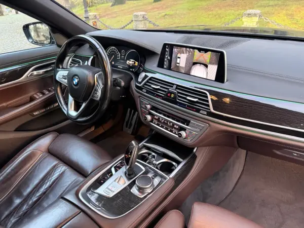BMW 730 d Pack M Auto 42