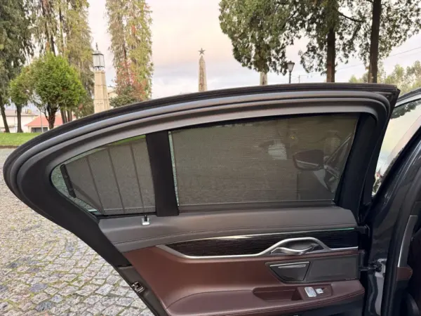 BMW 730 d Pack M Auto 43