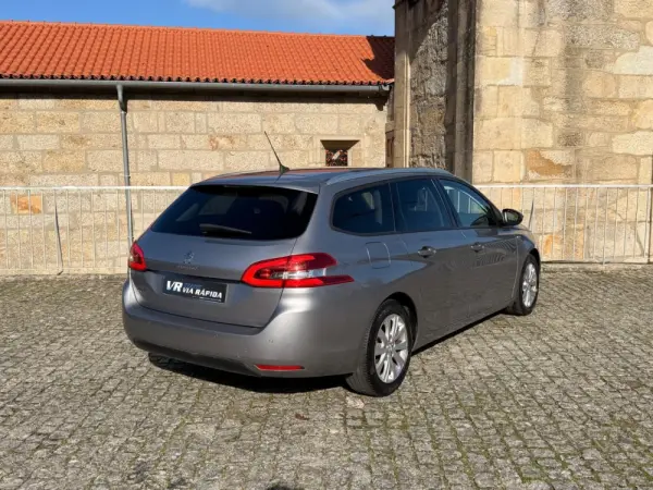 Peugeot 308 SW 1.5 BlueHDi Style 4