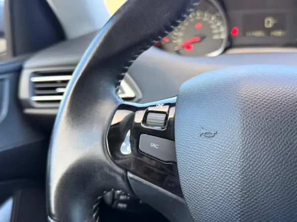 Peugeot 308 SW 1.5 BlueHDi Style 16