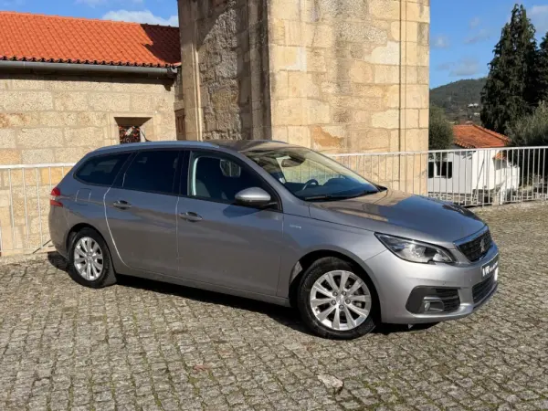 Peugeot 308 SW 1.5 BlueHDi Style 21