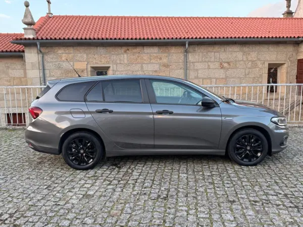 Fiat Tipo Station Wagon 1.4 Street 20