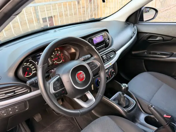 Fiat Tipo Station Wagon 1.4 Street 31