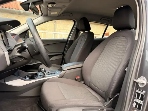 BMW 116 d Advantage Auto 9