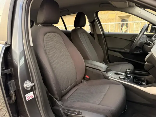 BMW 116 d Advantage Auto 32