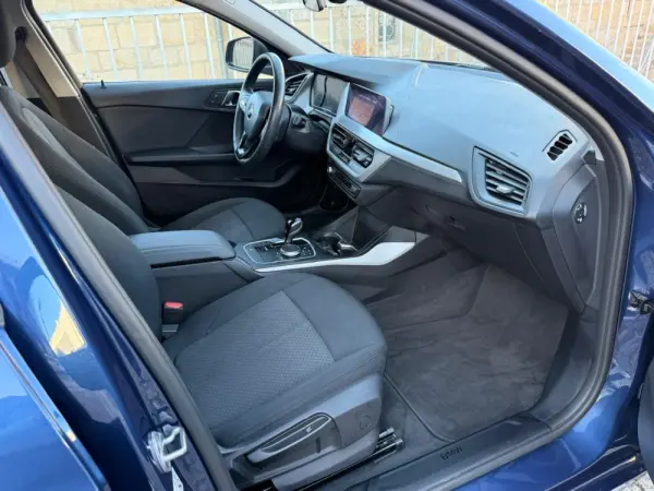 BMW 116 d Advantage Auto 13