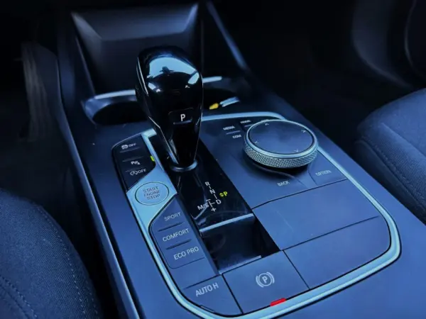 BMW 116 d Advantage Auto 18
