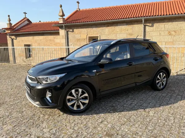 Kia Stonic 1.2 Dynamic 18