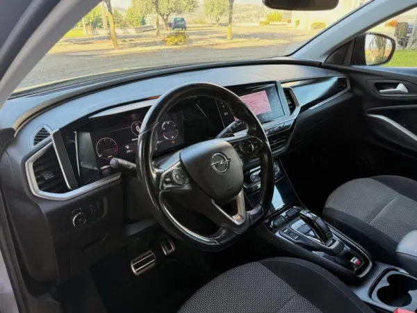 Opel Grandland 1.5 CDTI GS Line AT 8