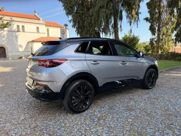 Opel Grandland 1.5 CDTI GS Line AT 27