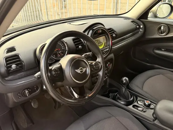 MINI Clubman One D 9