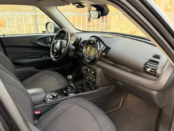 MINI Clubman One D 12