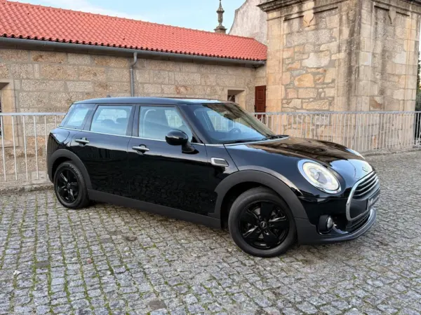 MINI Clubman One D 23