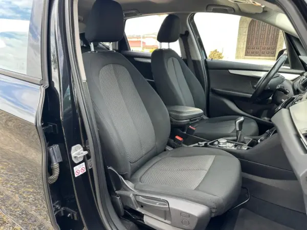 BMW 216 Active Tourer d Advantage 13