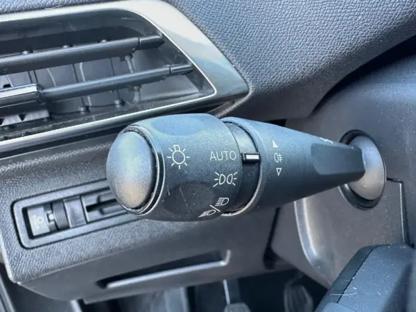Peugeot 3008 1.5 BlueHDi Active 31