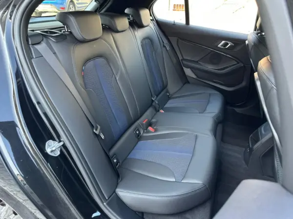 BMW 116 d Pack Desportivo M 29