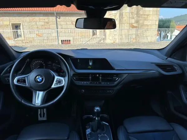 BMW 116 d Pack Desportivo M 31