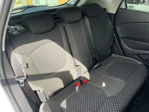 Renault Captur 1.5 dCi Exclusive 12