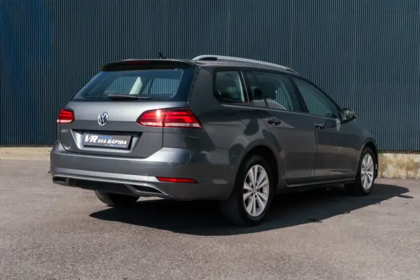 Volkswagen Golf Variant 1.6 TDi Confortline 4