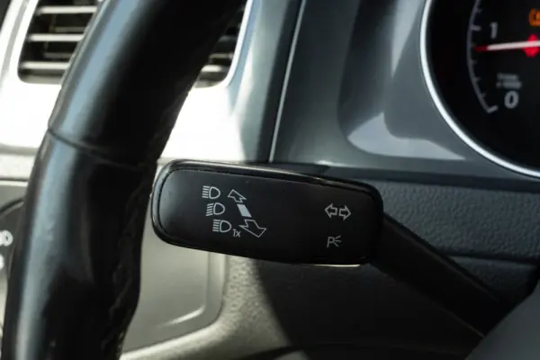Volkswagen Golf Variant 1.6 TDi Confortline 17
