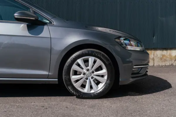 Volkswagen Golf Variant 1.6 TDi Confortline 28