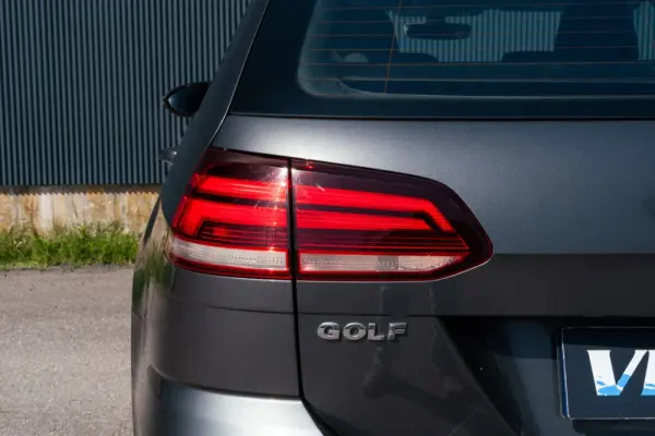 Volkswagen Golf Variant 1.6 TDi Confortline 32