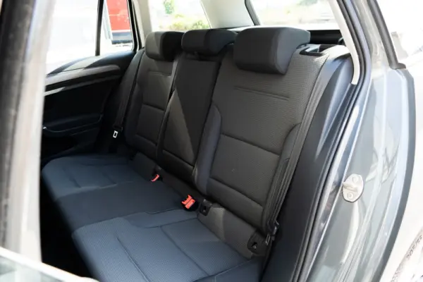 Volkswagen Golf Variant 1.6 TDi Confortline 38